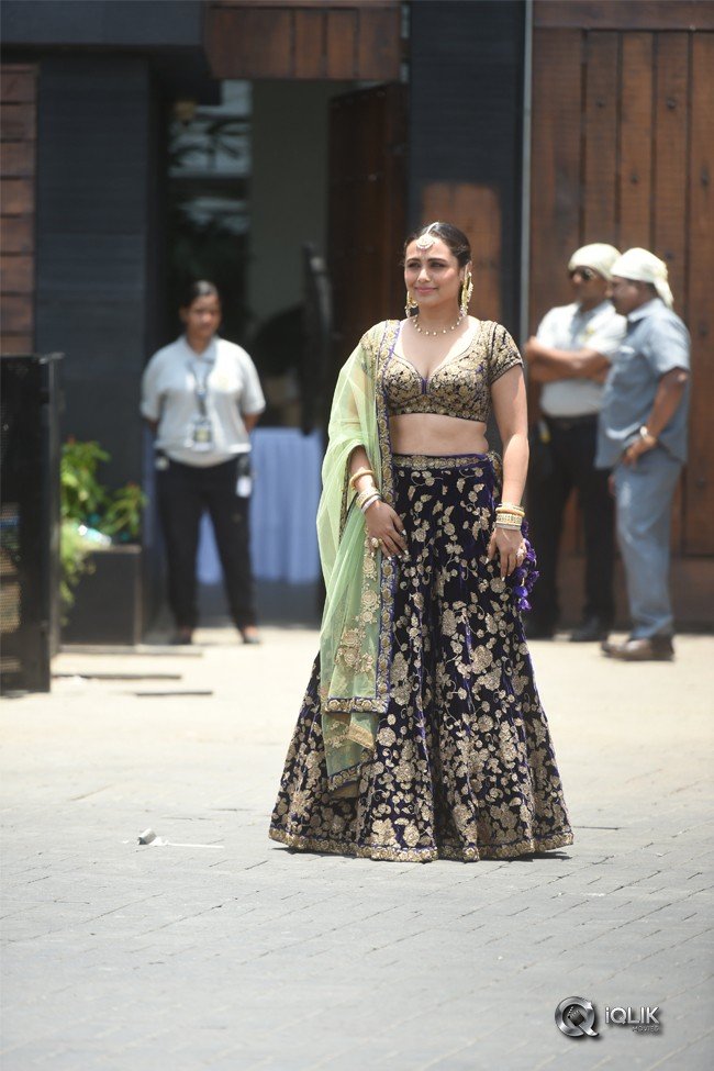 Sonam-Kapoor-and-Anand-Ahuja-Wedding-Photos